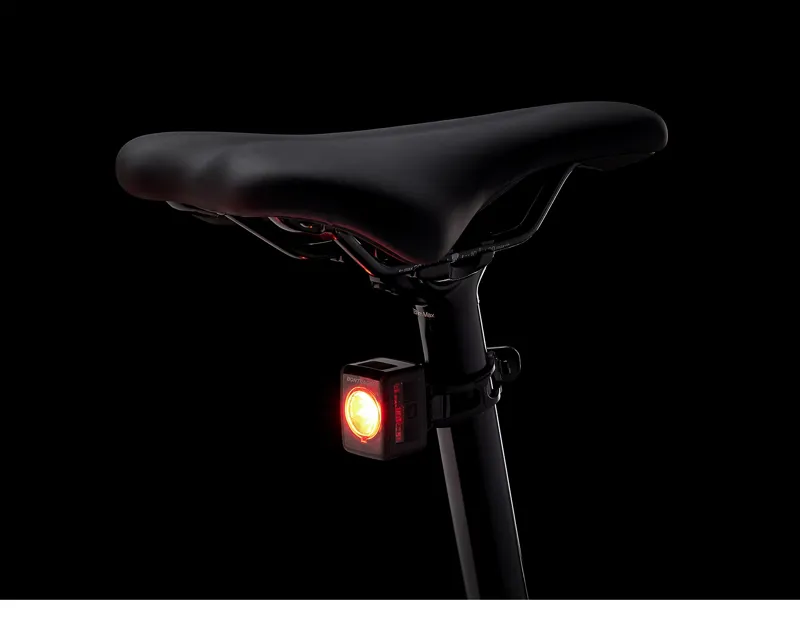 Trek Wahoo 24 Kids Hybrid Bike in Viper Red-1